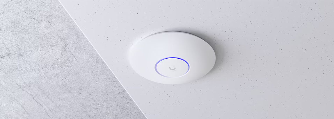 Ubiquiti: UniFi6 Plus Dual Band WiFi 6 AP (Access Point)